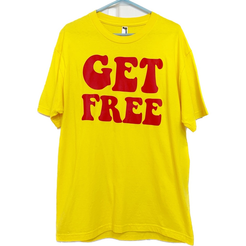 Graphic Tee Yellow Size Large